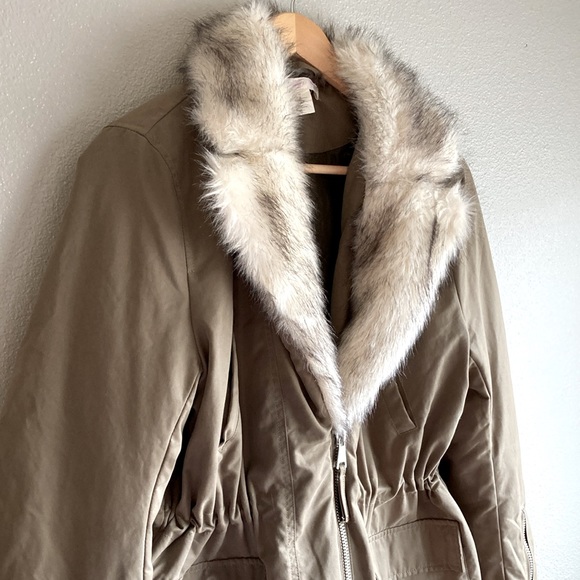 H&M Coat Final Price♥️ - Picture 2 of 12